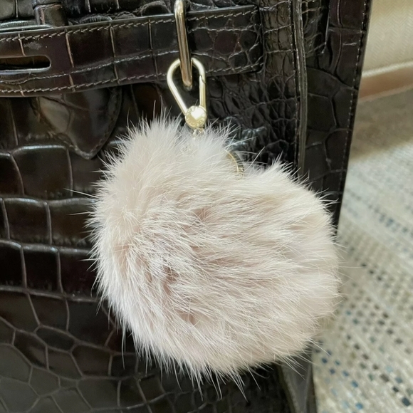 🥳HP🥳Furla Brown Large Leather Tote & Furla Charm - Picture 11 of 13